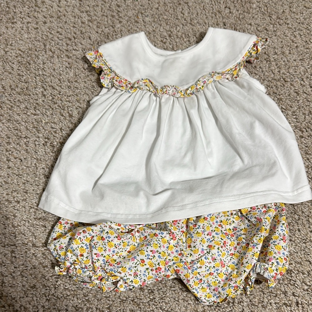 Girls floral diaper set